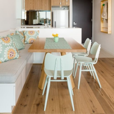 Juego de comedor esquinero "Sky"